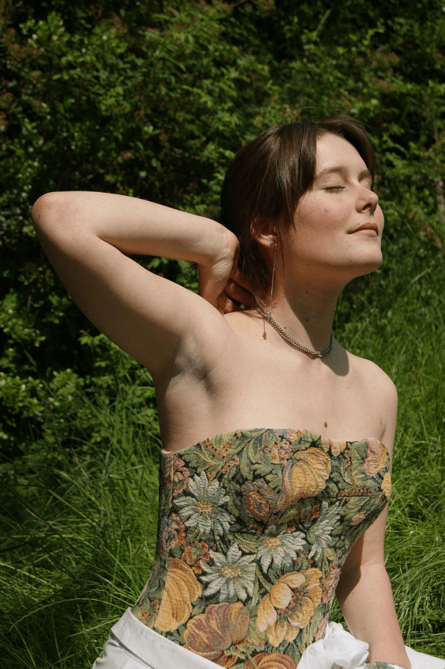 Le Corset fleuri
